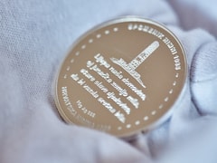 Srebrnik Spomenik hrvaški himni - Ag, 15 g